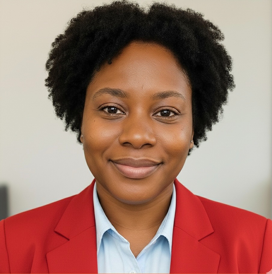 How to Get Professional LinkedIn Photos (Without Paying a Photographer)